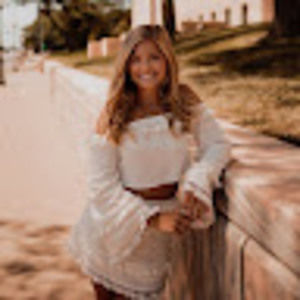 Meet your Posher, Jenna